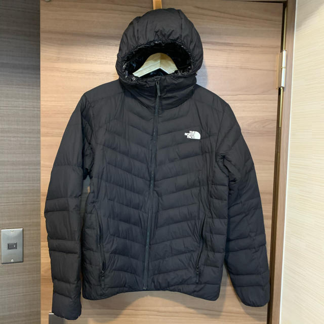 THE NORTH FACE(ザノースフェイス)の【売約済み】ノースフェイス　サンダーフーディ　黒　M メンズのジャケット/アウター(ダウンジャケット)の商品写真