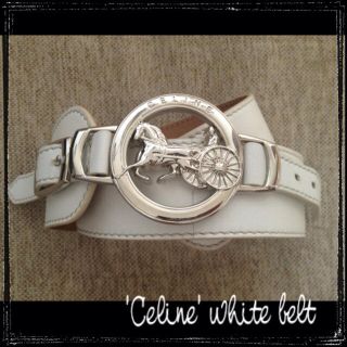 CELINE(ベルト ・ シルバー/銀色系)のフリマアイテム一覧 CELINE(ベルト ・ シルバー/銀色系)のフリマアイテム一覧