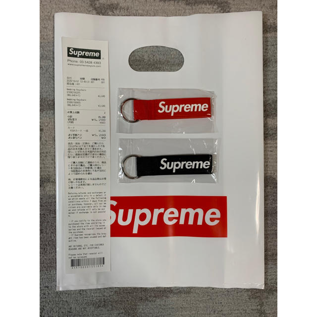 Supreme(シュプリーム)の新品 Supreme Webbing Keychain 赤 黒 2個セット メンズのファッション小物(キーホルダー)の商品写真