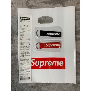 シュプリーム(Supreme)の真姫ちゃん様専用 Supreme Webbing Keychain 赤 黒セット(キーホルダー)