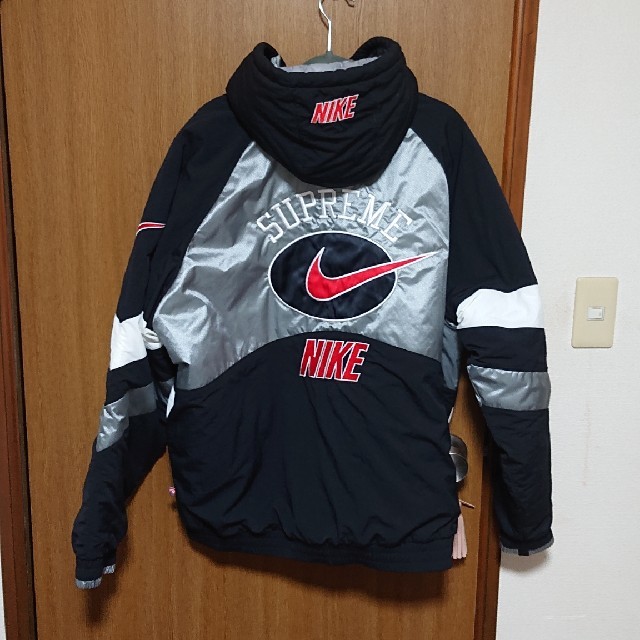 Supreme Nike Hooded sport Jacketの通販 by ラーメン｜シュプリームならラクマ - r4様専用supreme 格安最安値