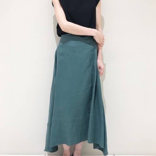 MADISONBLUE(マディソンブルー)のMADISONBLUE MI-MOLLET FLARE SKIRT　size01 レディースのスカート(ロングスカート)の商品写真