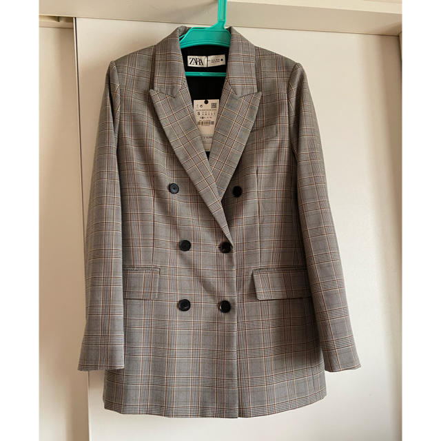 新品未使用 ZARA チェック柄テーラードジャケット 新品未使用 ZARA チェック柄テーラードジャケット