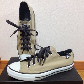 ヴァンズ(VANS)のVANS ベージュスニーカー　26㎝(スニーカー)