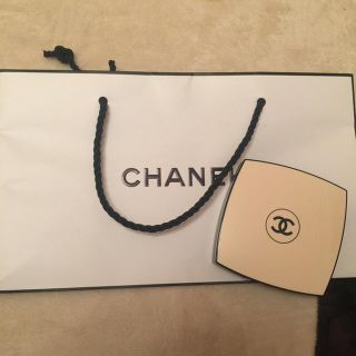 シャネル(CHANEL)のレ ベージュ プードゥル ベル ミン10(フェイスパウダー)