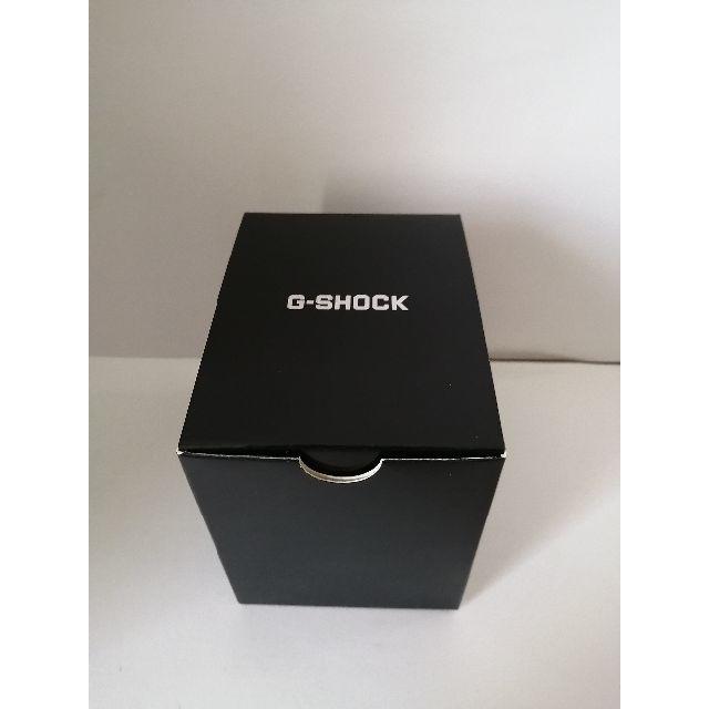 G-SHOCK(ジーショック)の【新品・未使用】G-SHOCK GMW B5000D-1JF　シルバー メンズの時計(腕時計(デジタル))の商品写真