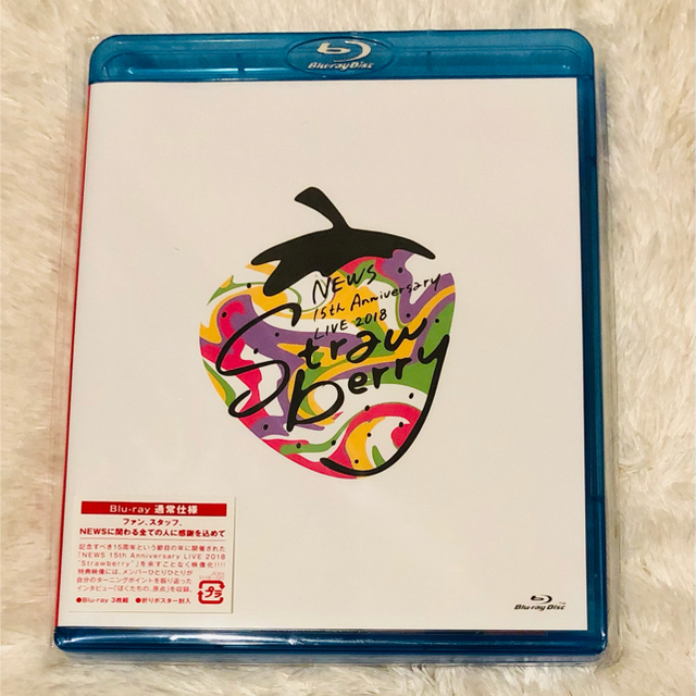 NEWS - NEWS LIVE 2018 Strawberry Blu-rayの通販 by Bianca's shop ...