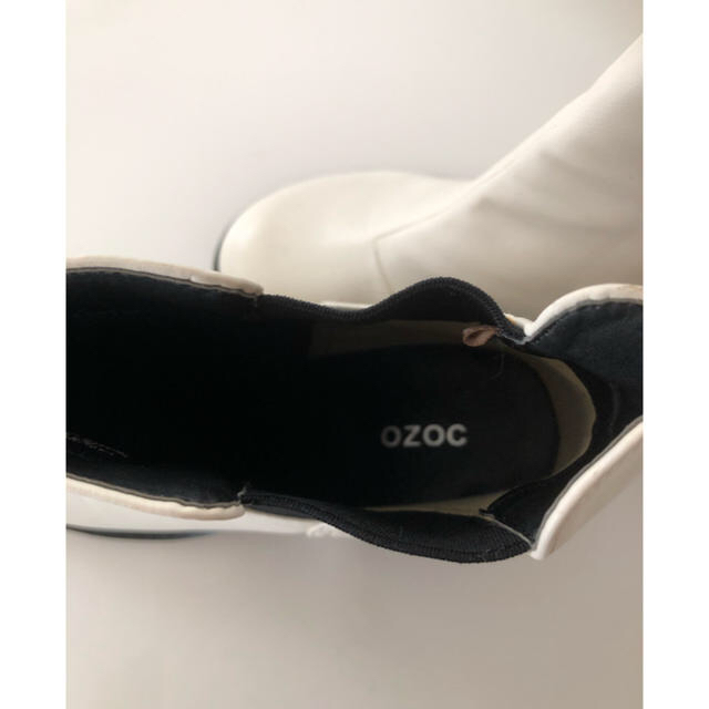 OZOC(オゾック)の【最終価格】OZOC オゾックサイドゴアショートブーツ　24.5 新品 レディースの靴/シューズ(ブーツ)の商品写真