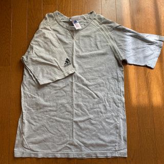 アディダス(adidas)のアディダスTシャツ(Tシャツ/カットソー(半袖/袖なし))