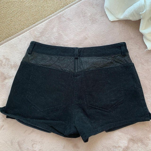 Alexander Wang(アレキサンダーワン)の【90%OFF！最終価格】アレキサンダーワン♡着回し抜群レアショートパンツ♡ レディースのパンツ(ショートパンツ)の商品写真