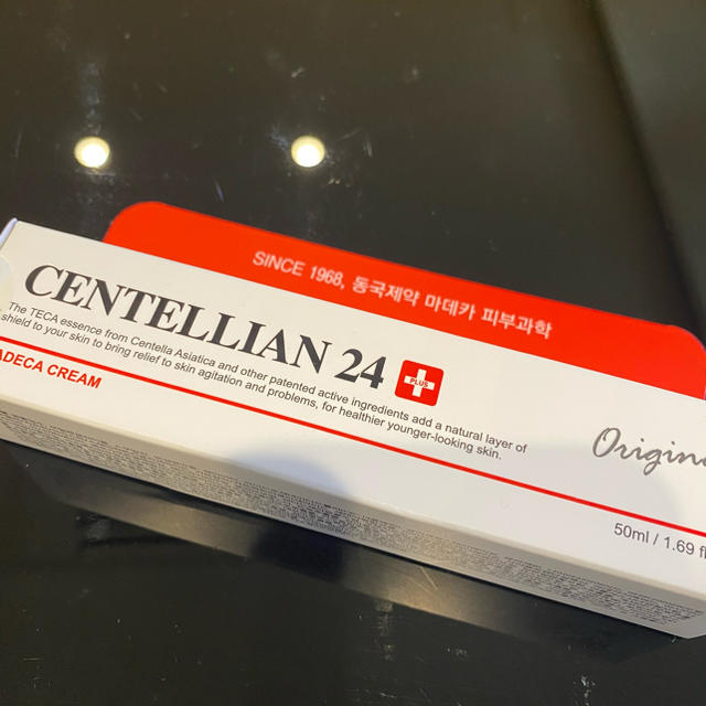 CNP(チャアンドパク)のCENTELLIAN24 マデカクリーム　再生クリーム　新品未使用　韓国コスメ コスメ/美容のスキンケア/基礎化粧品(フェイスクリーム)の商品写真