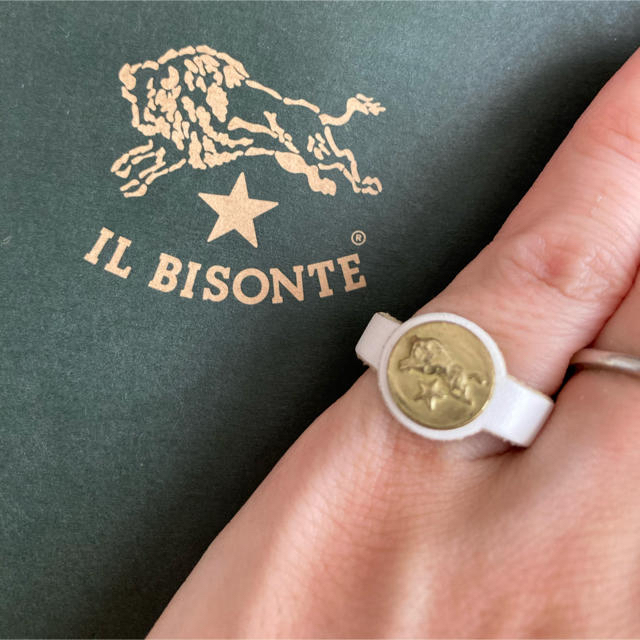 IL BISONTE(イルビゾンテ)の★みな様専用★【IL BISONTE】レザーピンキーリング レディースのアクセサリー(リング(指輪))の商品写真