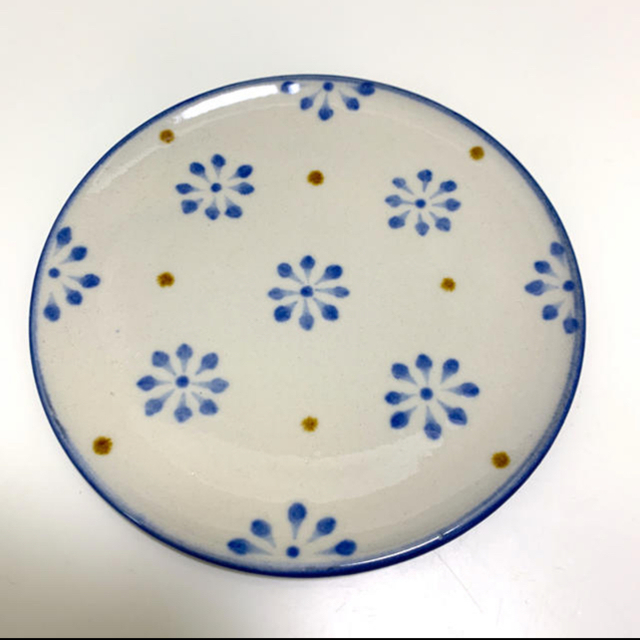 専用!やちむん うるま陶器 角皿 育陶園花柄プレートセットの 専用!やちむん うるま陶器 角皿 育陶園花柄プレートセットの