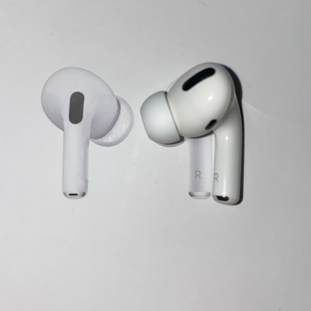 オーディオ機器Apple AirPods Pro エアーポッズ　プロ　右耳　R片耳　国内正規品