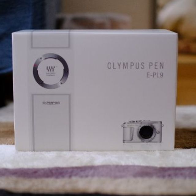 新品】オリンパス PEN E-PL9 EZダブルズームキット ホワイト-