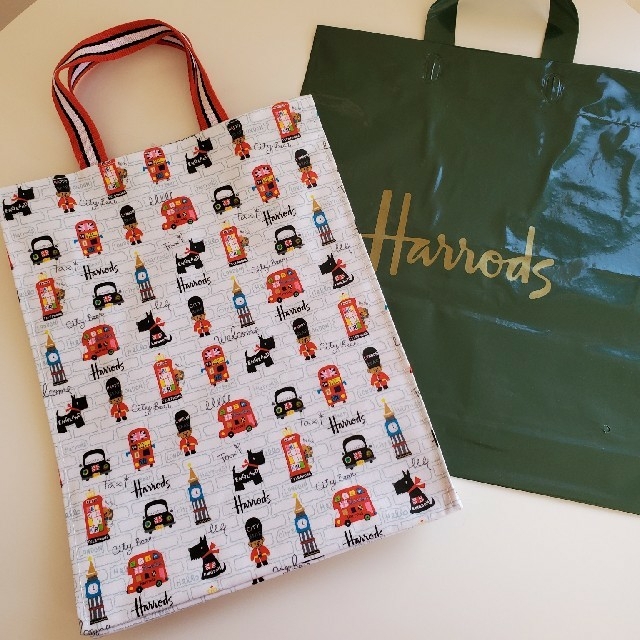 Harrods(ハロッズ)のakimituO様専用 レディースのバッグ(トートバッグ)の商品写真