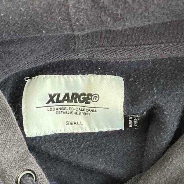 XLARGE(エクストララージ)のエクストララージ X-LARGE デカロゴ スウェット パーカー メンズのトップス(パーカー)の商品写真