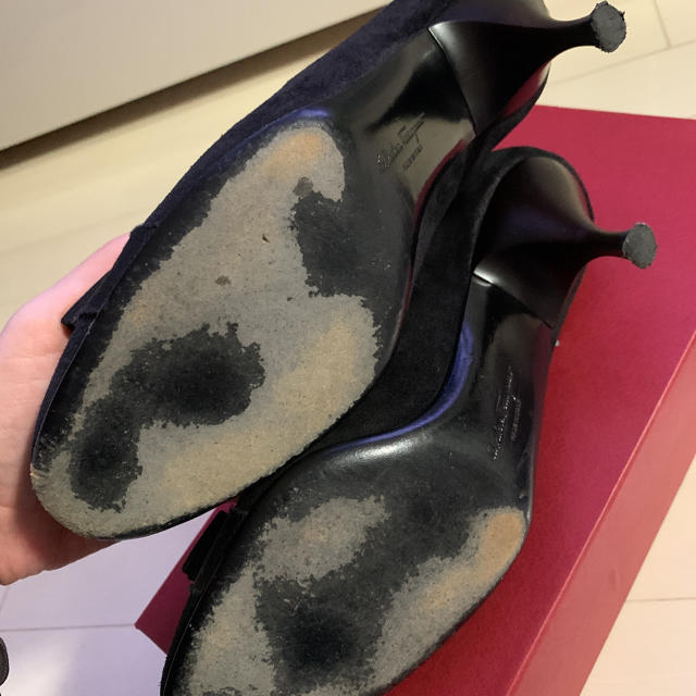 Salvatore Ferragamo(サルヴァトーレフェラガモ)の【お値下げ】フェラガモ パンプス レディースの靴/シューズ(ハイヒール/パンプス)の商品写真