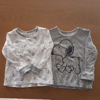 エイチアンドエム(H&M)の6-9months　長袖　Tシャツ　２枚　スヌーピー(Ｔシャツ)