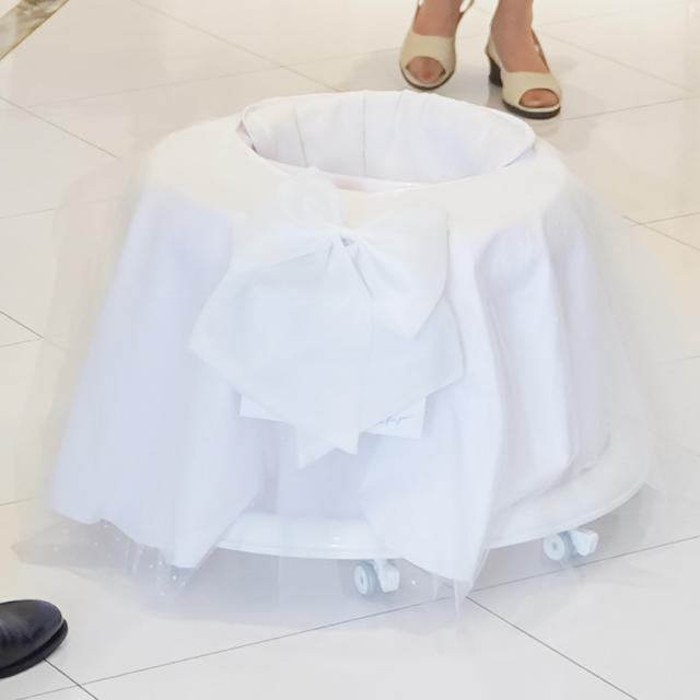結婚式 リングガール 歩行器の通販 by みーたん's shop|ラクマ 結婚式 リングガール 歩行器の通販 by みーたん's shop|ラクマ