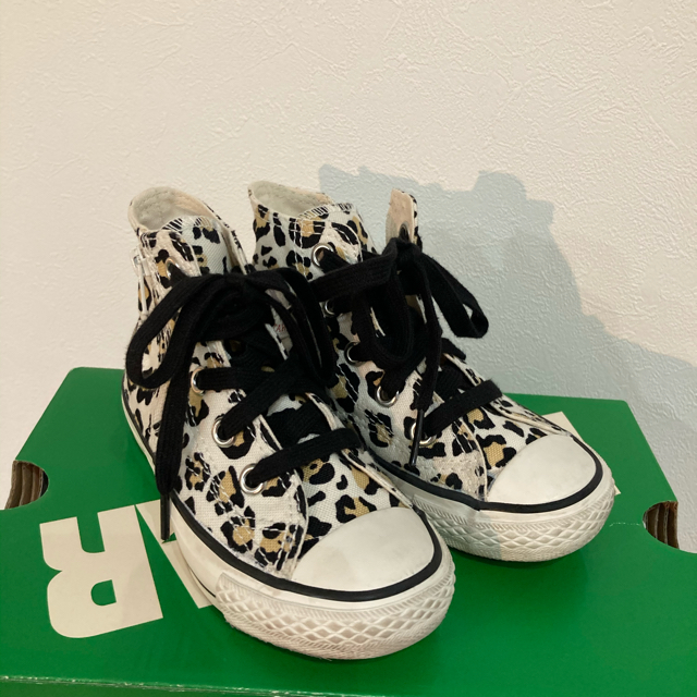 CONVERSE(コンバース)のconverse 16cm レオパード柄♡ キッズ/ベビー/マタニティのキッズ靴/シューズ(15cm~)(スニーカー)の商品写真