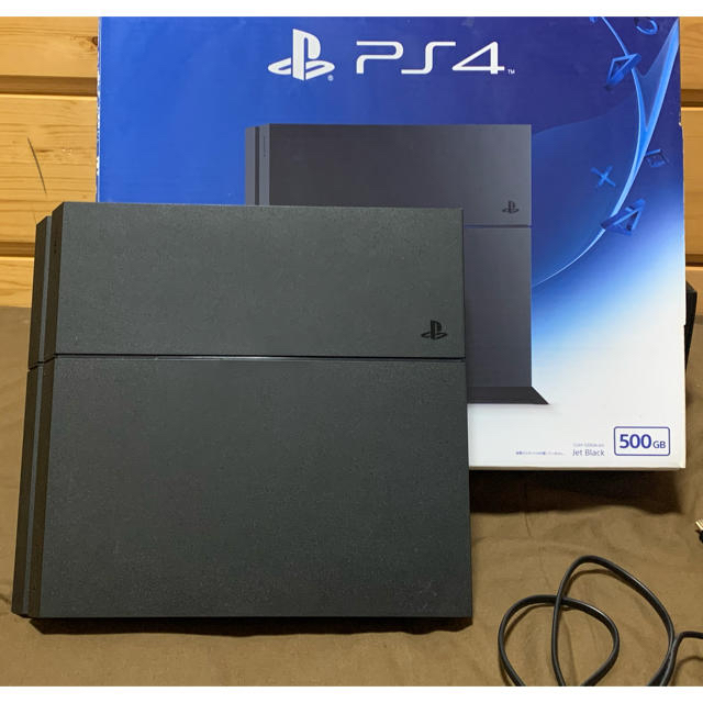 PlayStation4(プレイステーション4)のSONY PlayStation4 本体 CUH-1200AB01 エンタメ/ホビーのゲームソフト/ゲーム機本体(家庭用ゲーム機本体)の商品写真