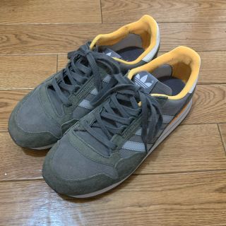 adidas(スニーカー)のフリマアイテム一覧 adidas(スニーカー)のフリマアイテム一覧