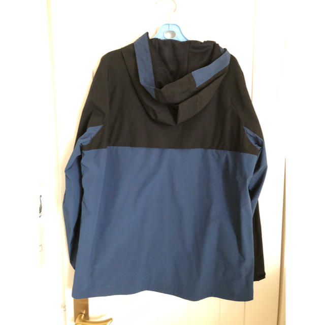 GU(ジーユー)のナイロンジャケット メンズのジャケット/アウター(ナイロンジャケット)の商品写真