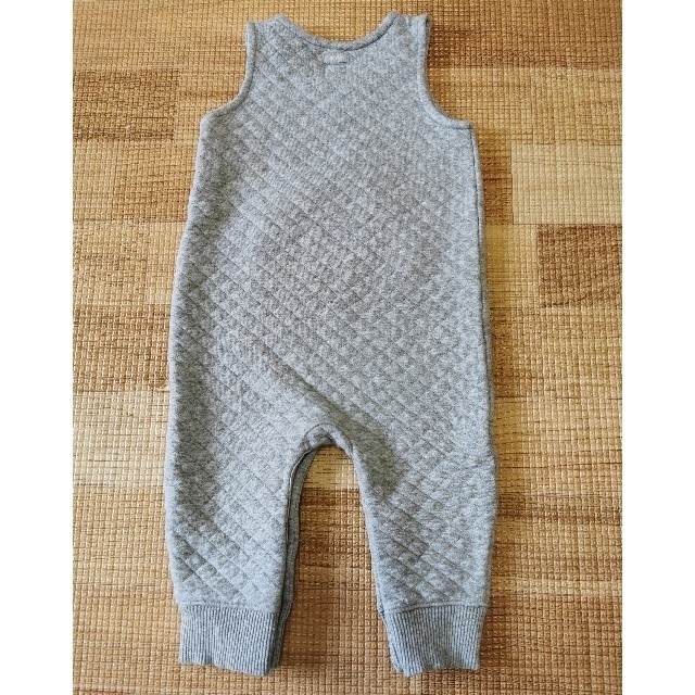 babyGAP(ベビーギャップ)のbabyGAP オーバーオール グレー 70cm キッズ/ベビー/マタニティのベビー服(~85cm)(パンツ)の商品写真