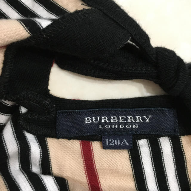 BURBERRY(バーバリー)のBurberry トップス キッズ/ベビー/マタニティのキッズ服女の子用(90cm~)(Tシャツ/カットソー)の商品写真