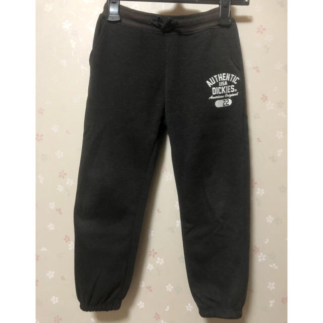 Dickies(ディッキーズ)のDickies 起毛スウェットパンツ 120 キッズ/ベビー/マタニティのキッズ服男の子用(90cm~)(パンツ/スパッツ)の商品写真