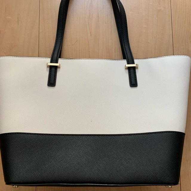 kate spade new york(ケイトスペードニューヨーク)のkate spade NEW YORK ショルダーバッグ レディースのバッグ(ショルダーバッグ)の商品写真