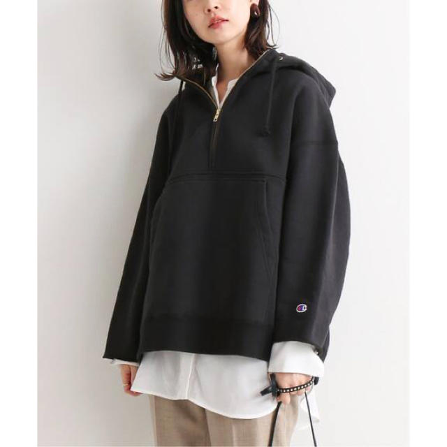 IENA(イエナ)の【Champion/チャンピオン】IENA 別注 HALF ZIP フーディー レディースのトップス(パーカー)の商品写真