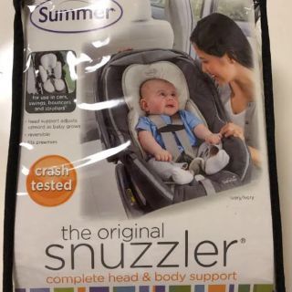 summer infant  snuzzler サマーインファント(自動車用チャイルドシートクッション)