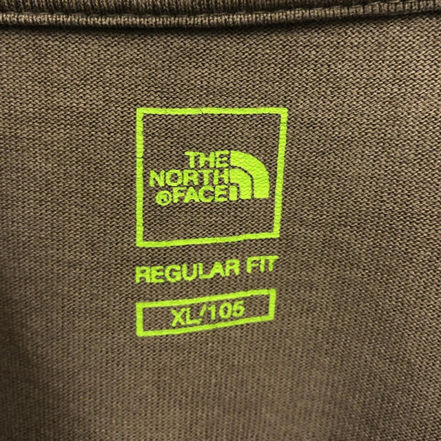 THE NORTH FACE(ザノースフェイス)の【激安オススメ】ザノースフェイス ロングTシャツ メンズXL メンズのトップス(Tシャツ/カットソー(七分/長袖))の商品写真