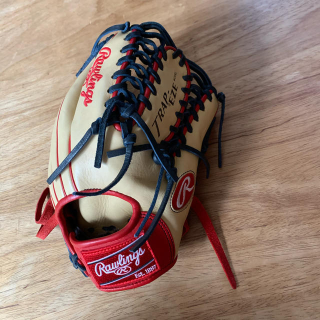 Rawlings(ローリングス)の美品ローリングス軟式内野用！メジャー仕様 スポーツ/アウトドアの野球(グローブ)の商品写真