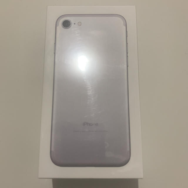 【新品/未使用】iPhone7 32GB シルバー　SIMフリー