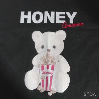 ハニーシナモン(Honey Cinnamon)のシナモンTシャツ(Tシャツ(半袖/袖なし))