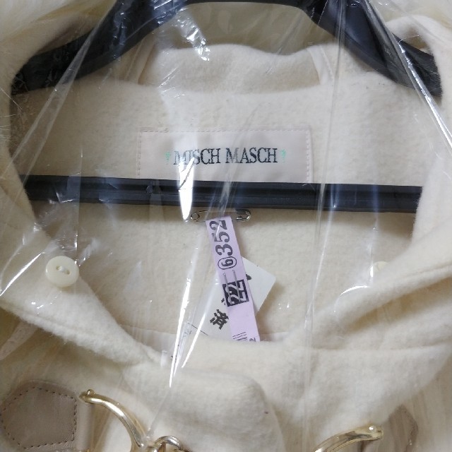 MISCH MASCH(ミッシュマッシュ)のミッシュマッシュ　ファー付きコート レディースのジャケット/アウター(毛皮/ファーコート)の商品写真