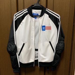 アディダス(adidas)のアディダスオリジナルズ　ジャケット(ノーカラージャケット)