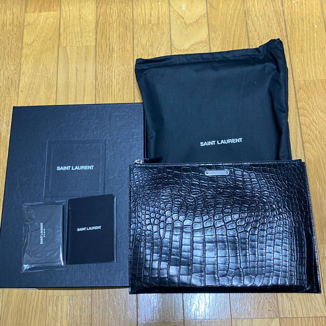 SAINT LAURENT  クラッチバッグ