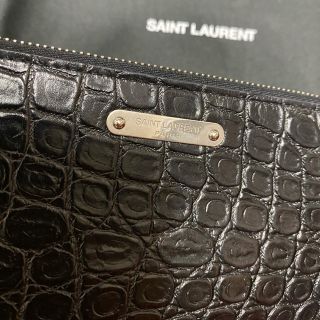 SAINT LAURENT PARIS サンローランパリ ロゴプレート クロコ型押し レザークラッチバッグ ブラック 607779