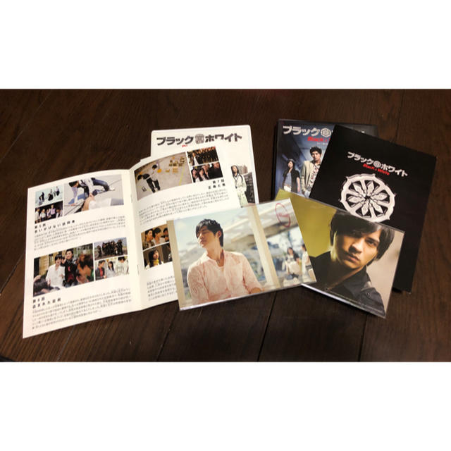 ブラック&ホワイト 2本組の通販 by bluesea's shop｜ラクマ DVD Box 低価好評