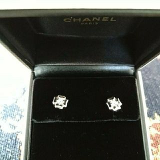 シャネル(CHANEL)のCHANEL　750ピアス(ピアス)