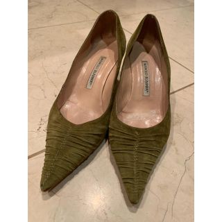 マノロブラニク(MANOLO BLAHNIK)の値下げ★マノロブラニク　ギャザーヒールパンプス　37 1/2 24cm(ハイヒール/パンプス)