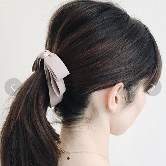 ThreeFourTime(スリーフォータイム)のリボン付きバナナクリップ レディースのヘアアクセサリー(バレッタ/ヘアクリップ)の商品写真