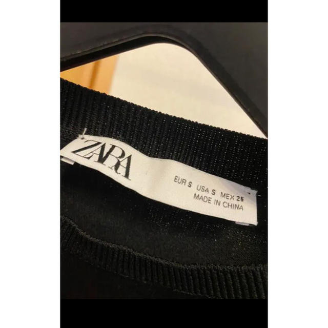 ZARA(ザラ)の293 ボリュームスリーブトップス　S レディースのトップス(カットソー(長袖/七分))の商品写真