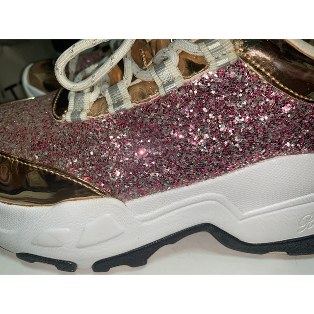 Rady(レディー)のピンクキラキラスニーカー レディースの靴/シューズ(スニーカー)の商品写真