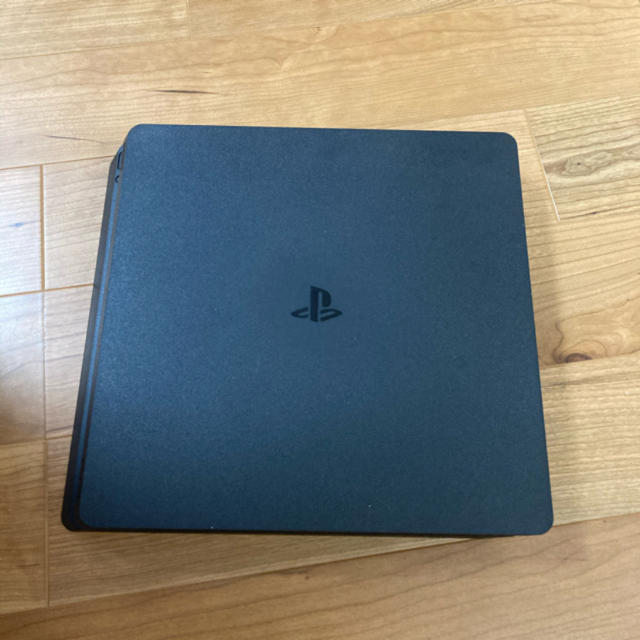 PlayStation4(プレイステーション4)のプレステ4 CHU-2100 美品　本体　プレステーション4 エンタメ/ホビーのゲームソフト/ゲーム機本体(家庭用ゲーム機本体)の商品写真