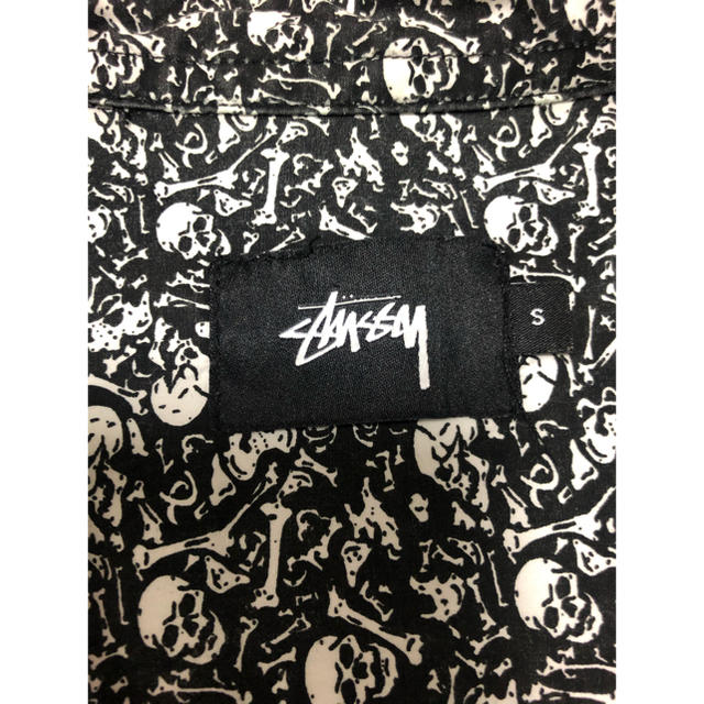 STUSSY(ステューシー)のSTUSSYスカル総柄長袖シャツ メンズのトップス(Tシャツ/カットソー(七分/長袖))の商品写真